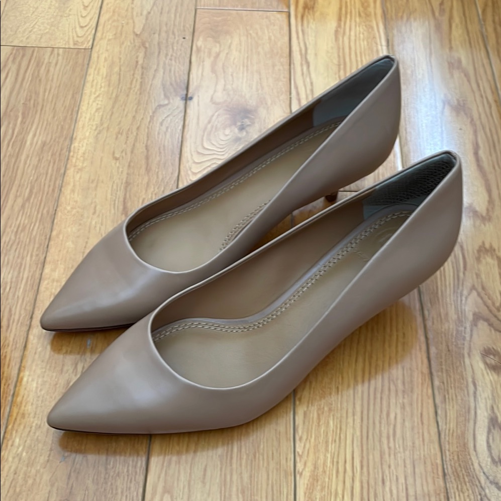 Tory Burch Elana 40mm Pump In Natural Blush